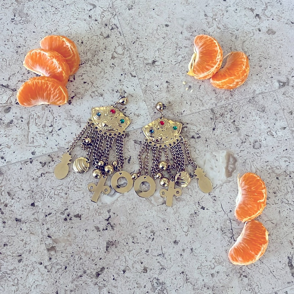 ⚱️ Vintage Golden Colored Dangle Earrings ⚱️